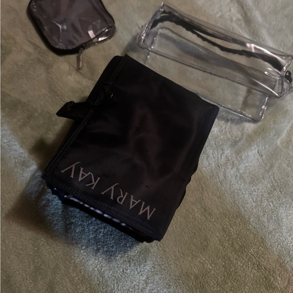 Mary Kay Black Cosmetic Organizer